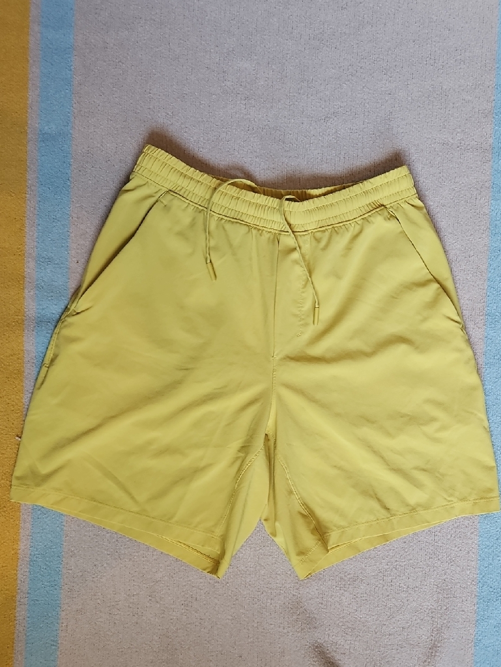 Men's Lululemon Pace Breaker Lined Short 7" Sz. Small